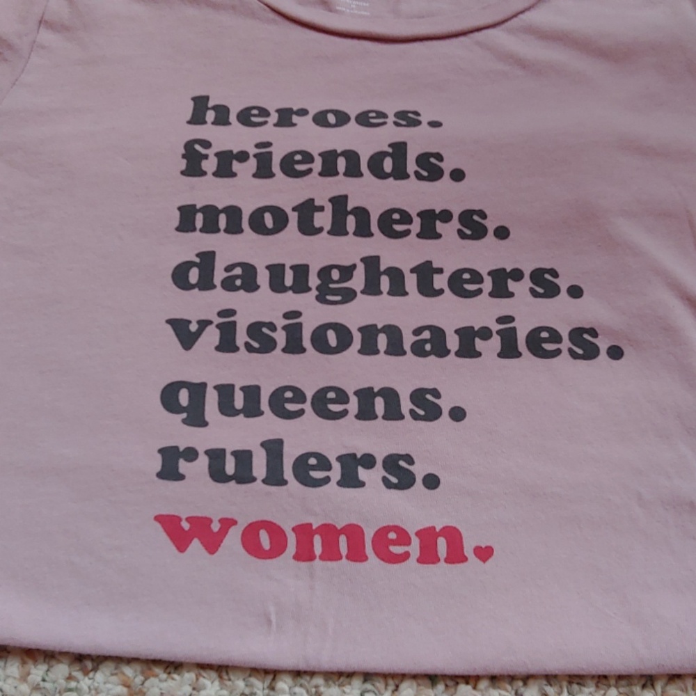 Old Navy Tshirt